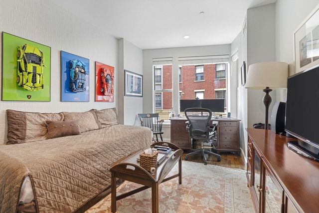 1280 Washington Street 202, Boston, MA 02118