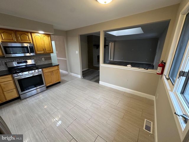 26 SHERRI WAY, Clementon, NJ 08021