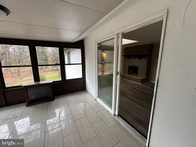 26 SHERRI WAY, Clementon, NJ 08021