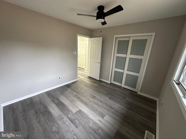 26 SHERRI WAY, Clementon, NJ 08021