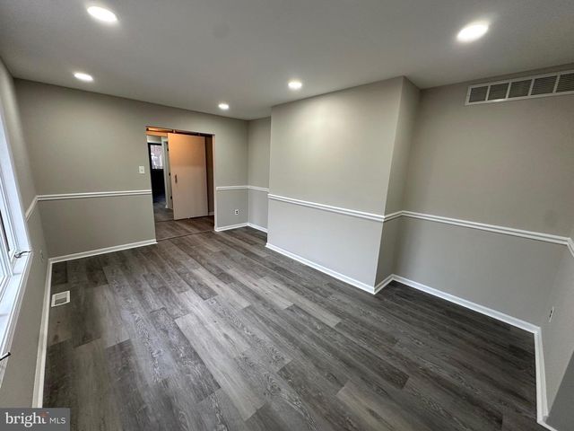 26 SHERRI WAY, Clementon, NJ 08021