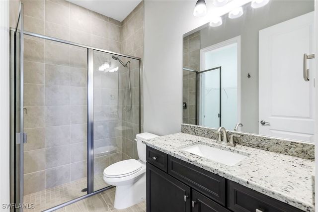 3837 Helmsman DR, Naples, FL 34120