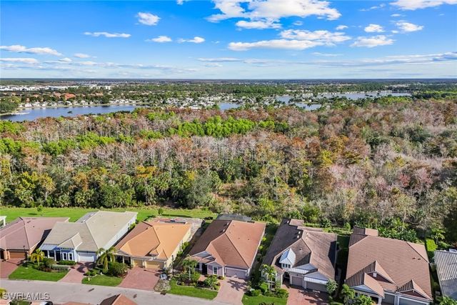 3837 Helmsman DR, Naples, FL 34120