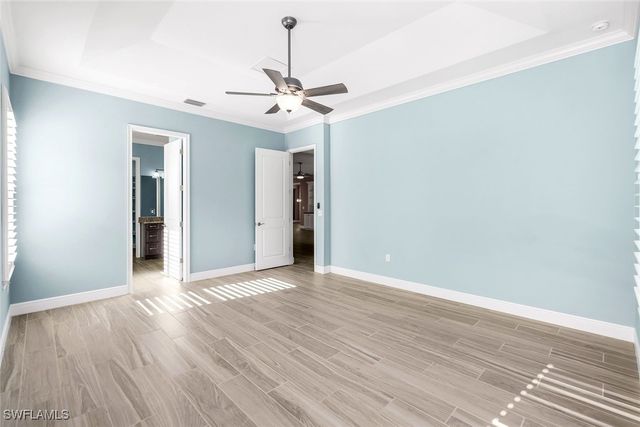 3837 Helmsman DR, Naples, FL 34120