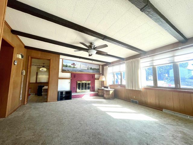 208 N CAPRON STREET, Berlin, WI 54923