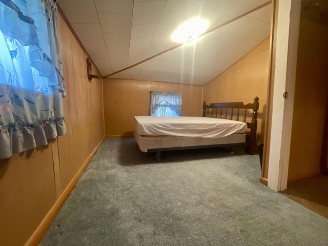 208 N CAPRON STREET, Berlin, WI 54923