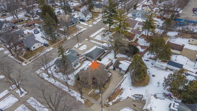 208 N CAPRON STREET, Berlin, WI 54923