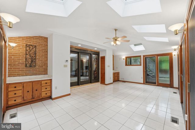 12516 DAVAN DR, Silver Spring, MD 20904