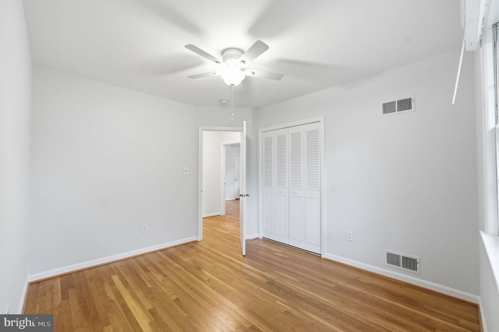 Image 23 of property listing at 12516 DAVAN DR, Silver Spring, MD 20904