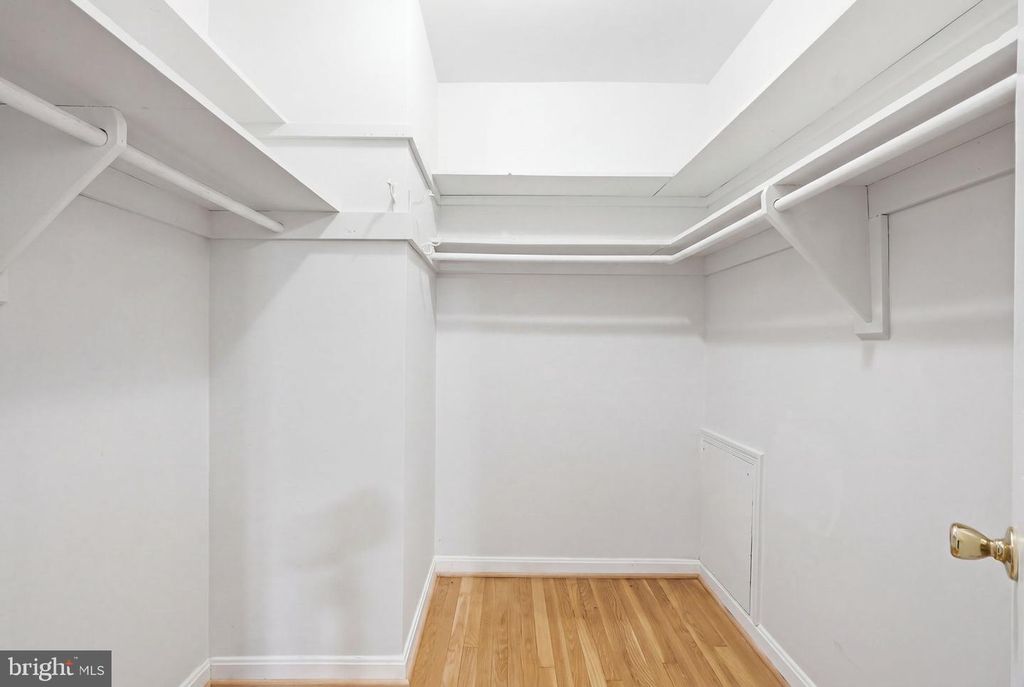 Image 30 of property listing at 12516 DAVAN DR, Silver Spring, MD 20904