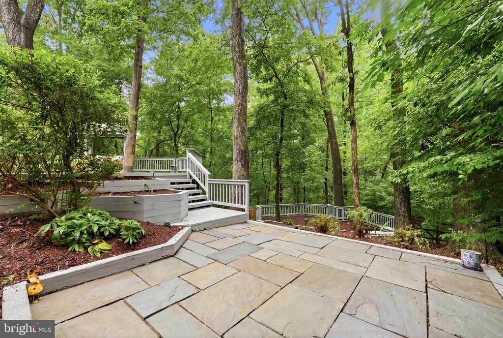 Image 44 of property listing at 12516 DAVAN DR, Silver Spring, MD 20904