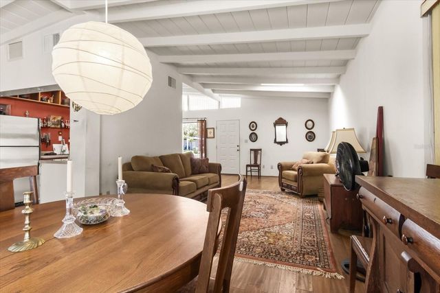 2921 WOOD STREET, Sarasota, FL 34237