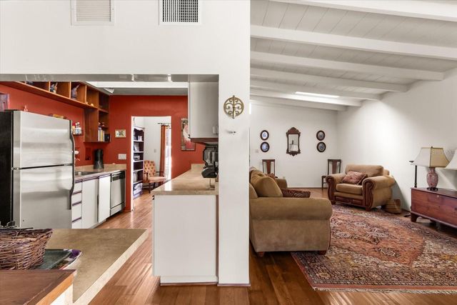 2921 WOOD STREET, Sarasota, FL 34237