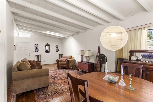 2921 WOOD STREET, Sarasota, FL 34237