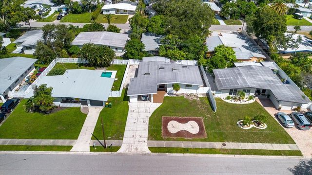 2921 WOOD STREET, Sarasota, FL 34237