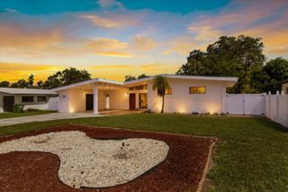 2921 WOOD STREET, Sarasota, FL 34237