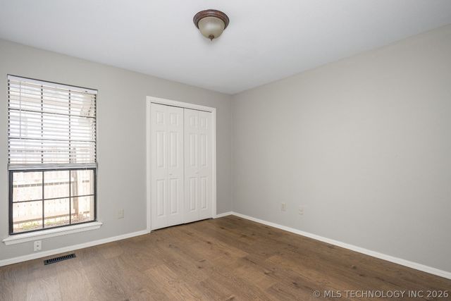 10018 S Maplewood Avenue, Tulsa, OK 74137