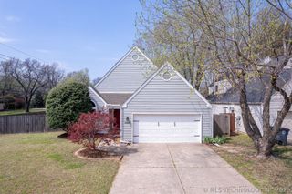 10018 S Maplewood Avenue, Tulsa, OK 74137