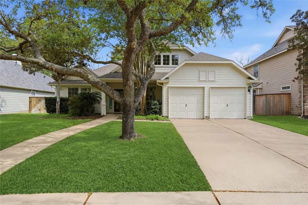 8523 Evening Light Drive, Sugar Land, TX 77479