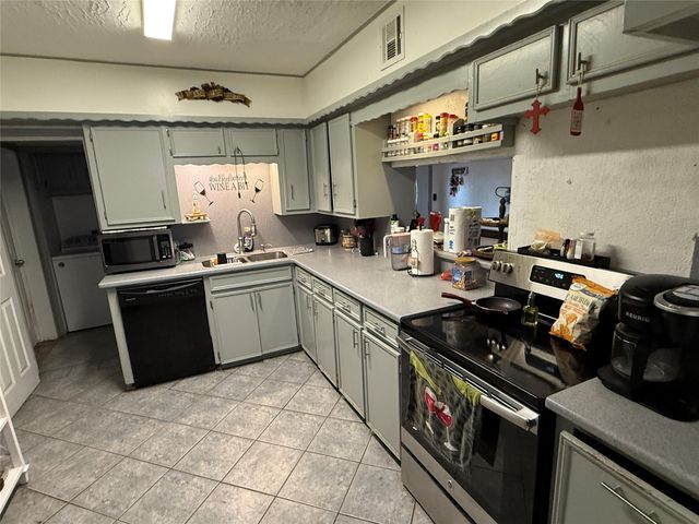 6842 County Road 659, Brazoria, TX 77422