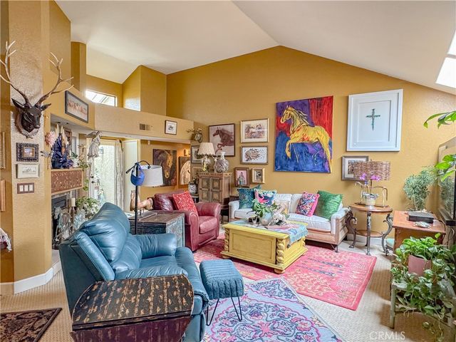 613 Berwick Street, Bakersfield, CA 93311