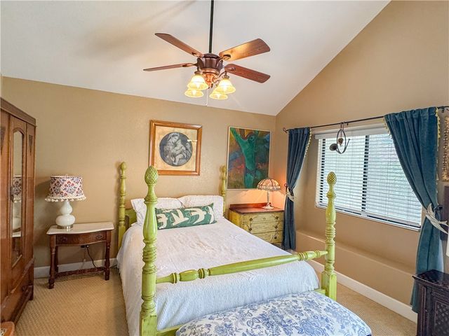 613 Berwick Street, Bakersfield, CA 93311