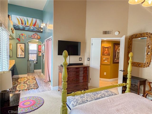 613 Berwick Street, Bakersfield, CA 93311