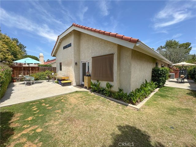 613 Berwick Street, Bakersfield, CA 93311