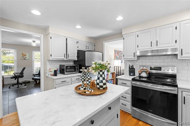 4847 Glinden Lane, Onondaga, NY 13215