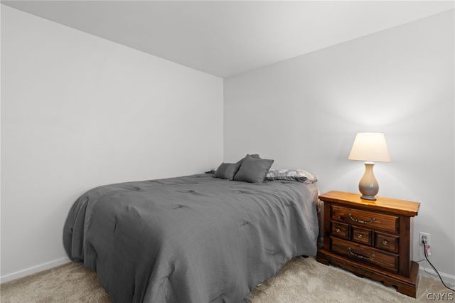 4847 Glinden Lane, Onondaga, NY 13215