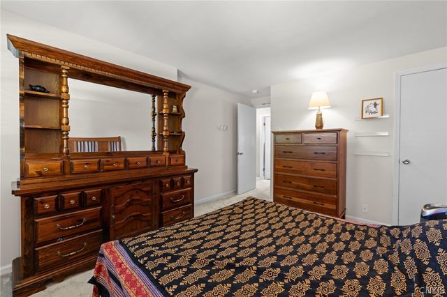 4847 Glinden Lane, Onondaga, NY 13215