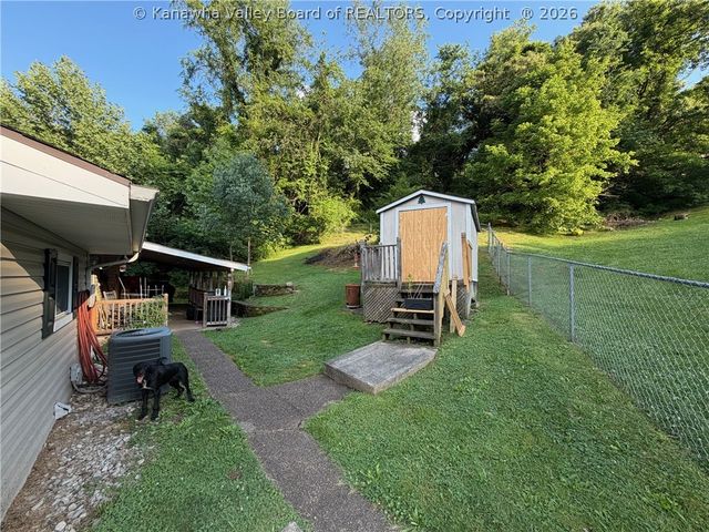 603 Slaughter Drive, Charleston, WV 25313