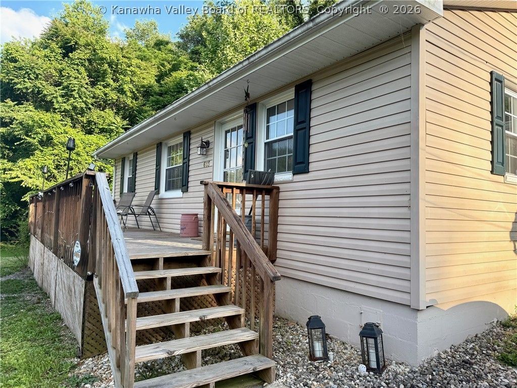 603 Slaughter Drive, Charleston, WV 25313