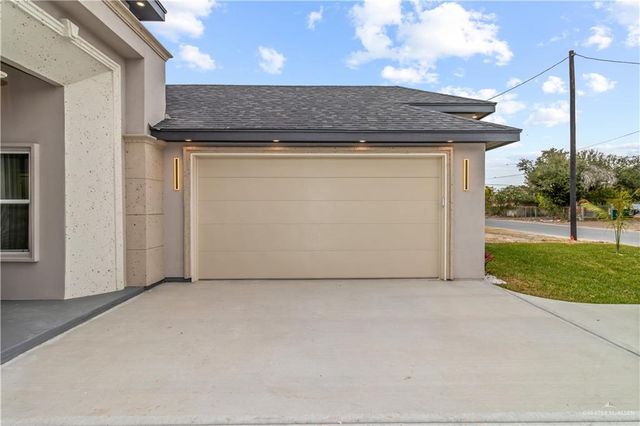 1407 W Eisenhower Street, Pharr, TX 78577