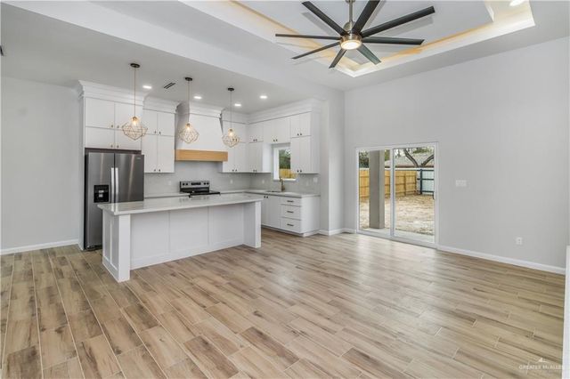 1407 W Eisenhower Street, Pharr, TX 78577