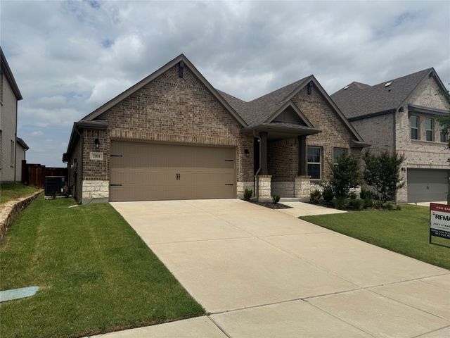 1004 Copper Smith Way, Forney, TX 75126