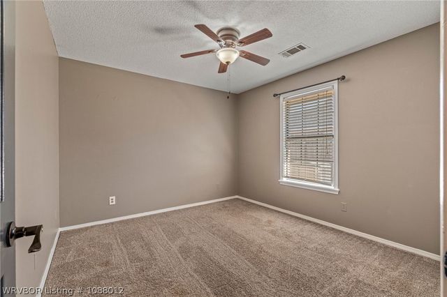 1711 Somerset Way, Van Buren, AR 72956