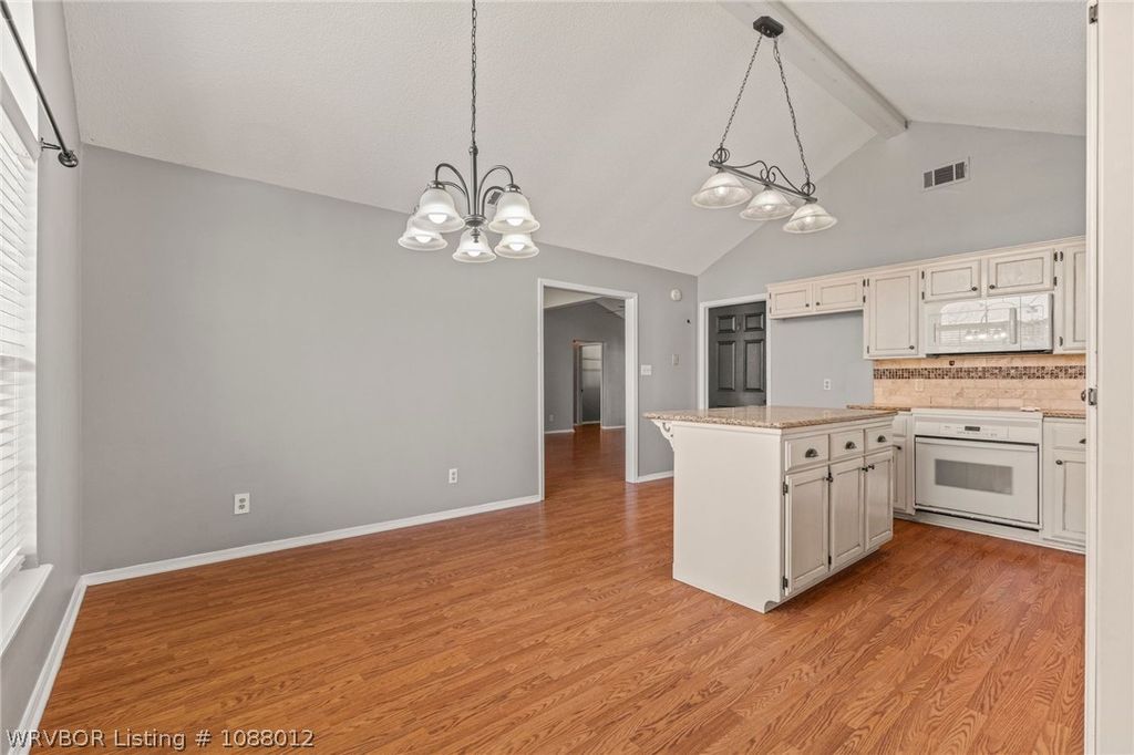 1711 Somerset Way 1711 Somerset Way