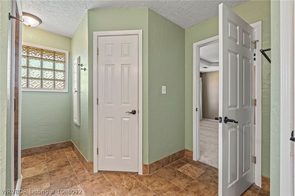 1711 Somerset Way 1711 Somerset Way