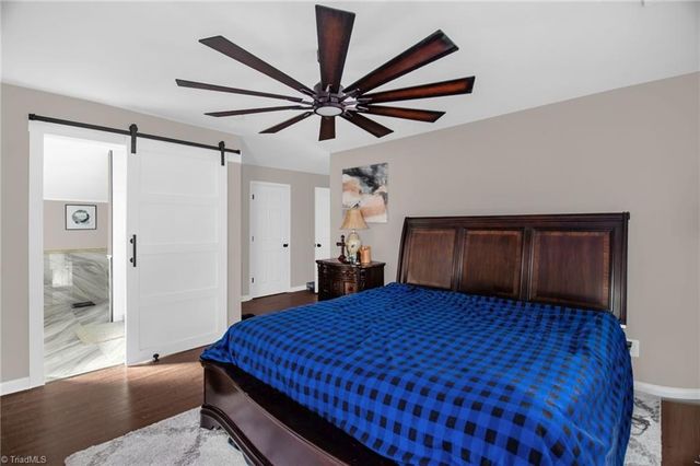 3917 W Friendly Avenue, Greensboro, NC 27410