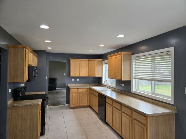 4942 138th Place, Crestwood, IL 60418