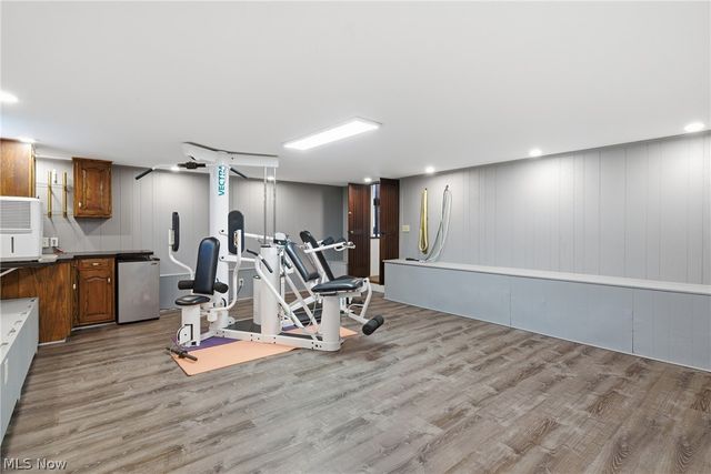 9715 Stafford Road, Chagrin Falls, OH 44023