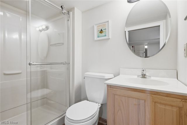 9715 Stafford Road, Chagrin Falls, OH 44023