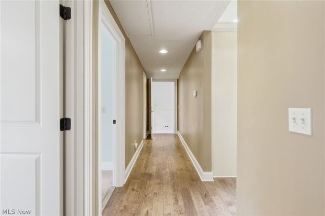 9715 Stafford Road, Chagrin Falls, OH 44023