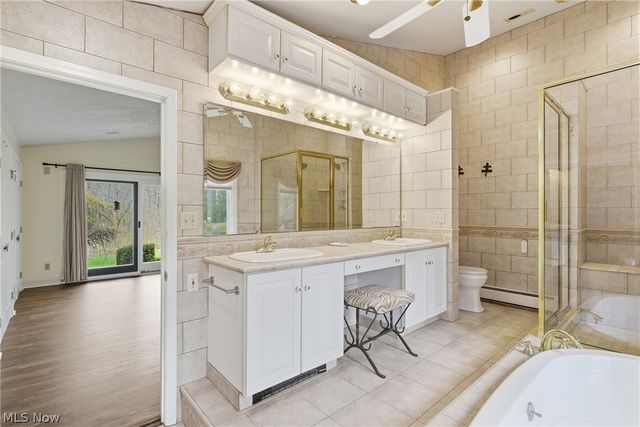 9715 Stafford Road, Chagrin Falls, OH 44023