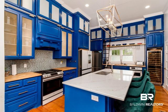 202 Roper Street, Mobile, AL 36604