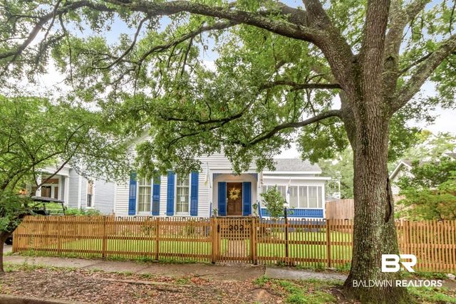 202 Roper Street, Mobile, AL 36604