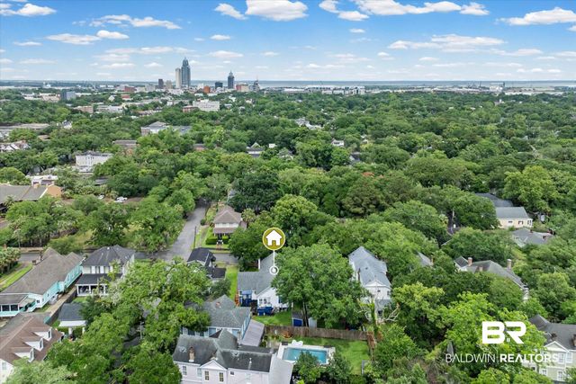 202 Roper Street, Mobile, AL 36604