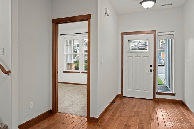 3008 SW Fairway Point Drive, Oak Harbor, WA 98277