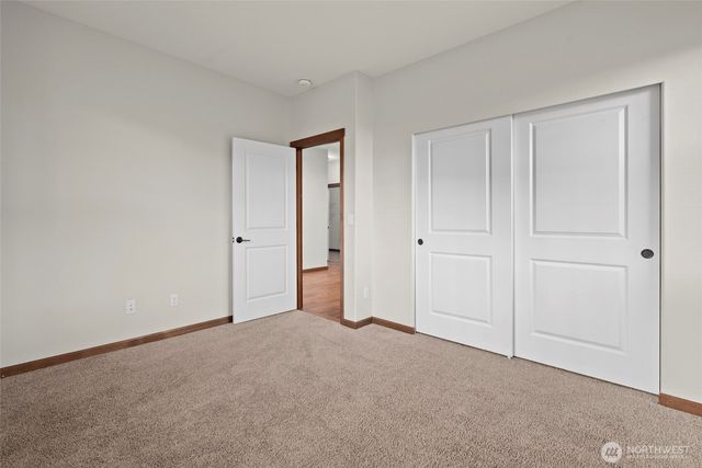 3008 SW Fairway Point Drive, Oak Harbor, WA 98277